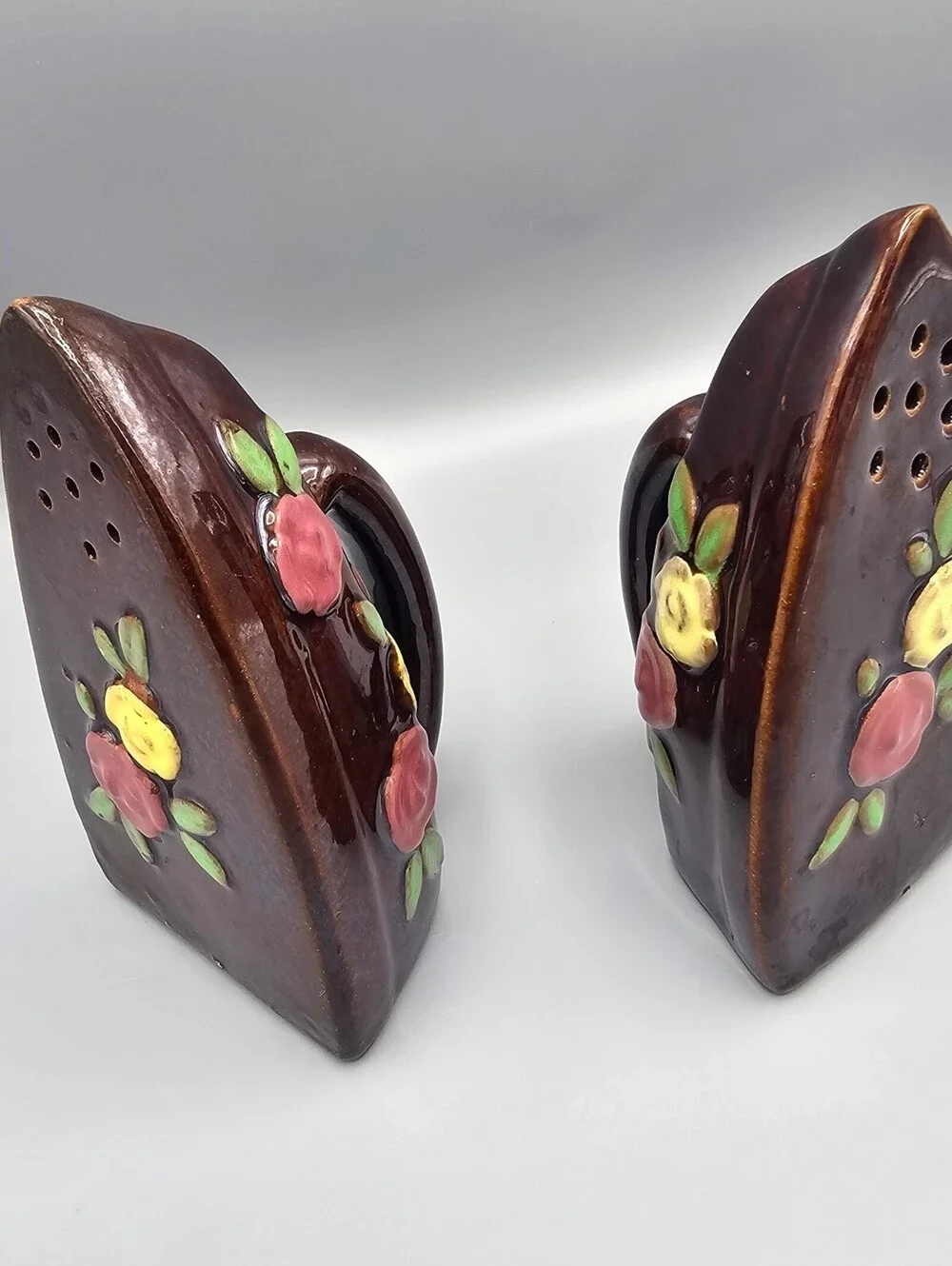 Vintage Ceramic Iron-Shaped Salt and Pepper Shakers with Floral Design